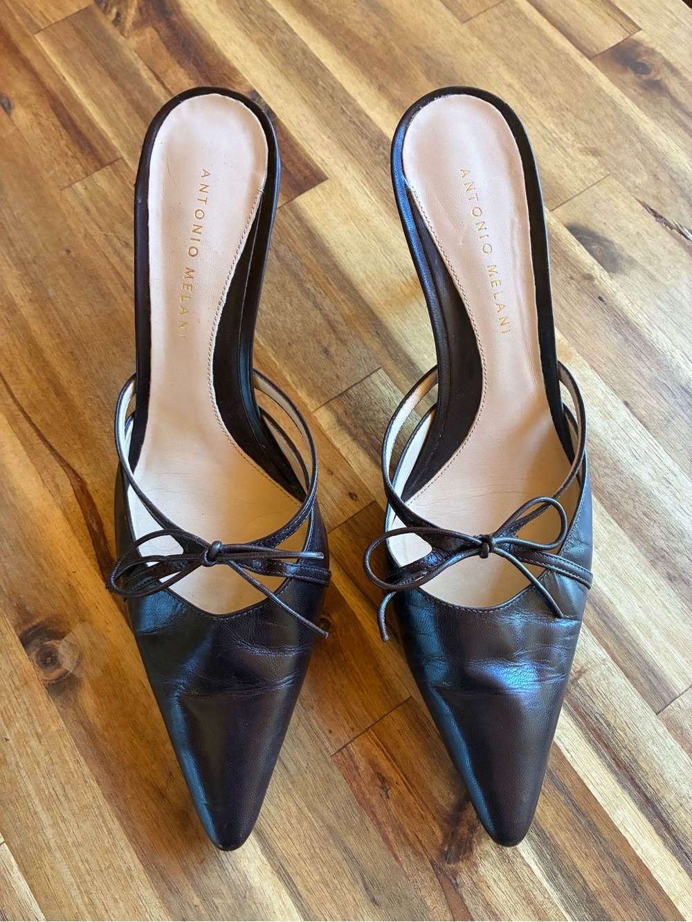 ANTONIO MELANI Chocolate Brown Leather Pointed Toe Slingback Mules with Bow - Picture 7 of 9
